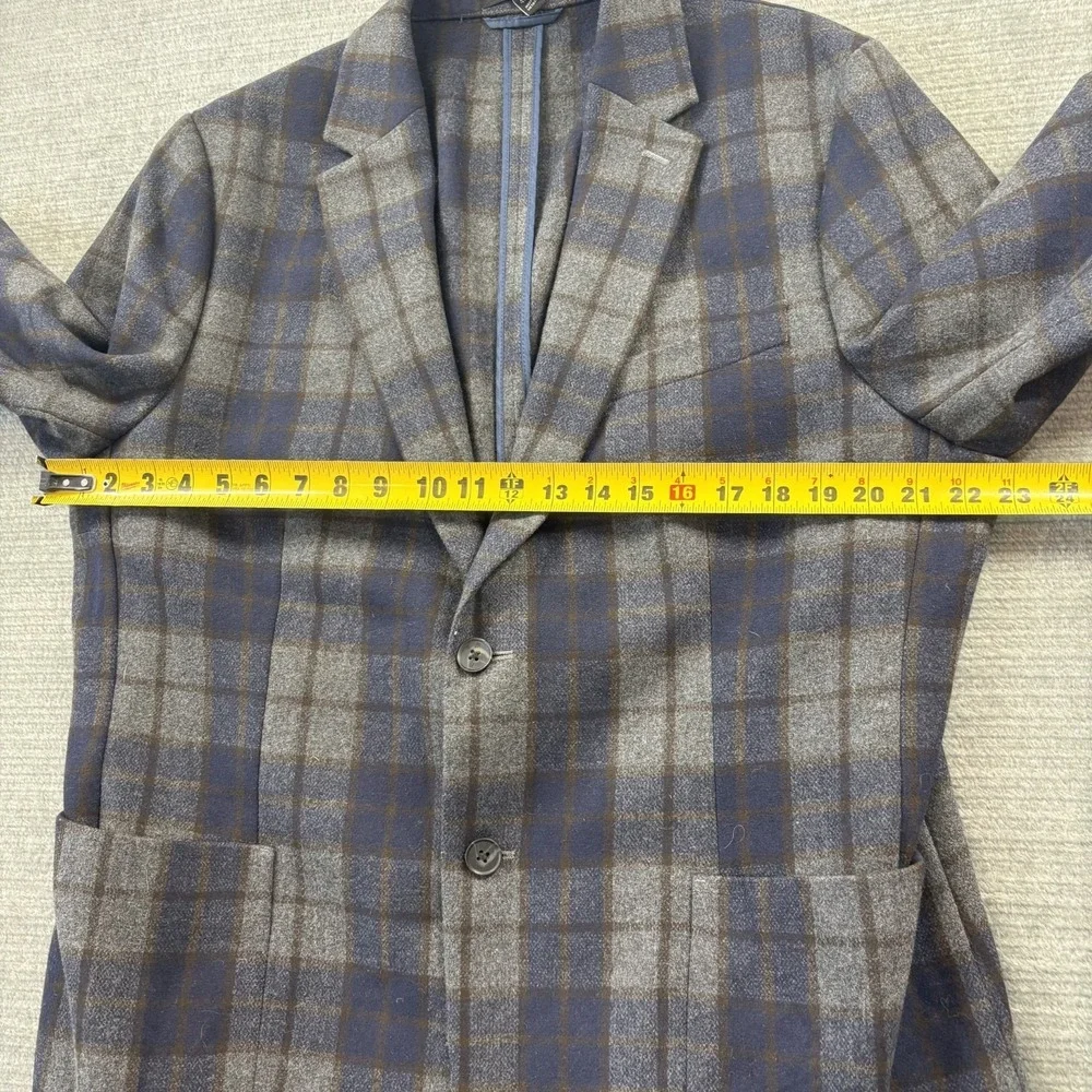 Banana Republic Tailored Fit Blazer Mens 46R Wool Blend Gray Plaid Unconstructed